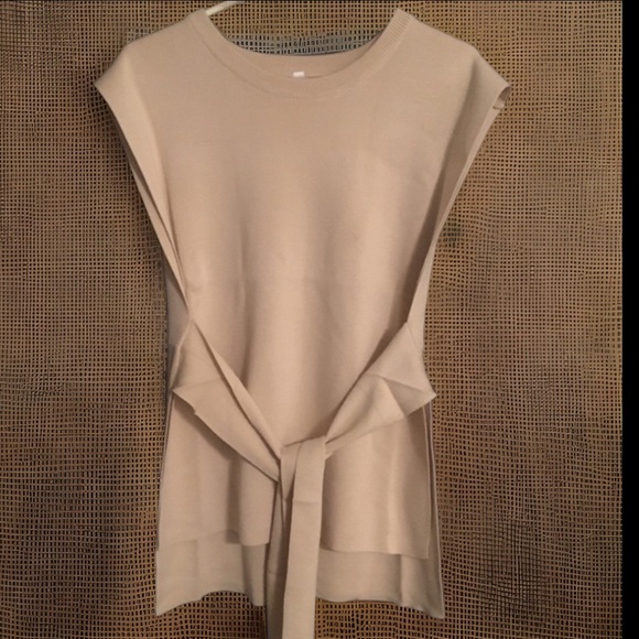 Elegant Apricot Knitting Tank Top W/ The side Open W/Belt Thick Tunic Style Top - Picture 9 of 10